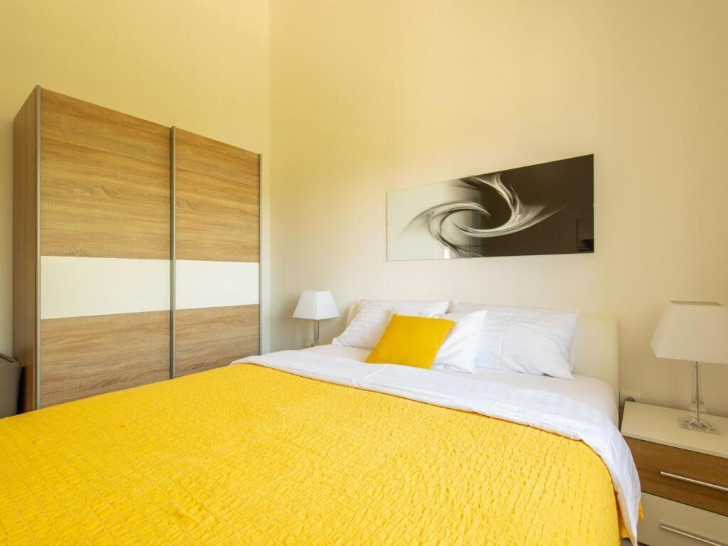 Apartmani Velic 维尔 外观 照片
